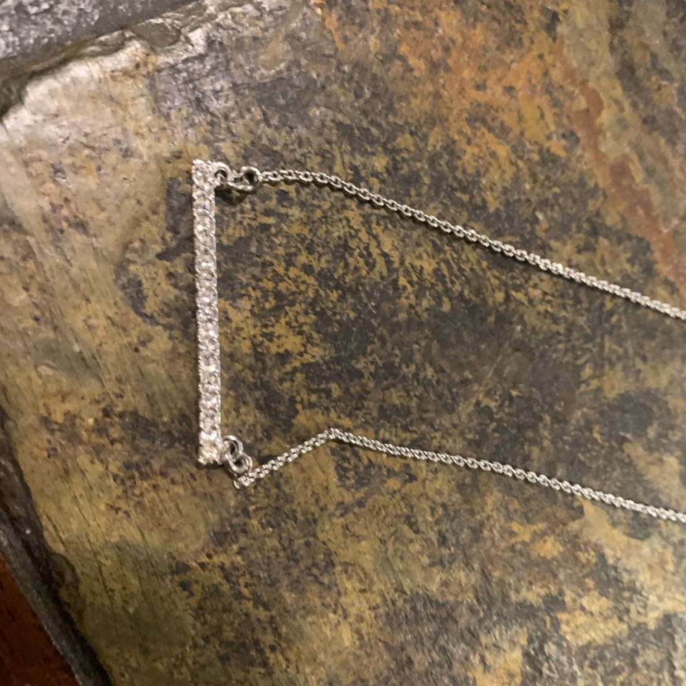 Origami Owl Silver bezel bar necklace 18” - Picture 2 of 3